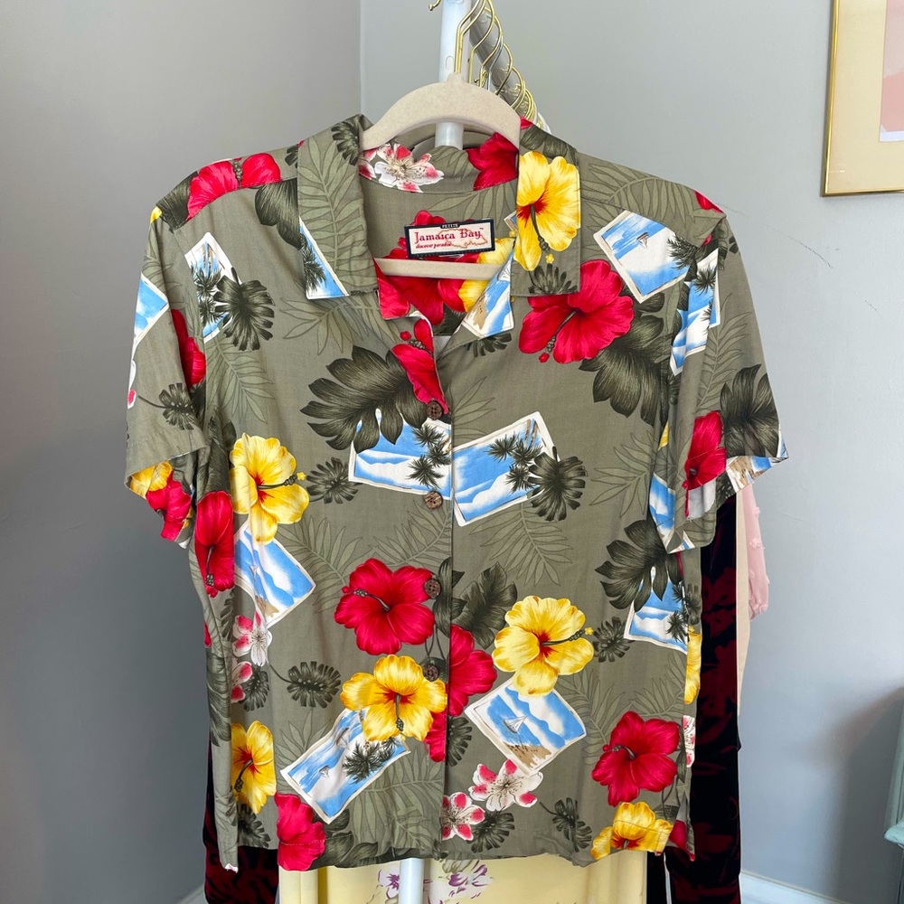 Women’s Jamaica Bay Short Sleeve S/M
